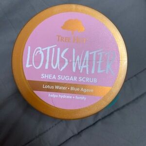 Tree Hut Lotus Water Shea Sugar Scrub - Pink and Gold